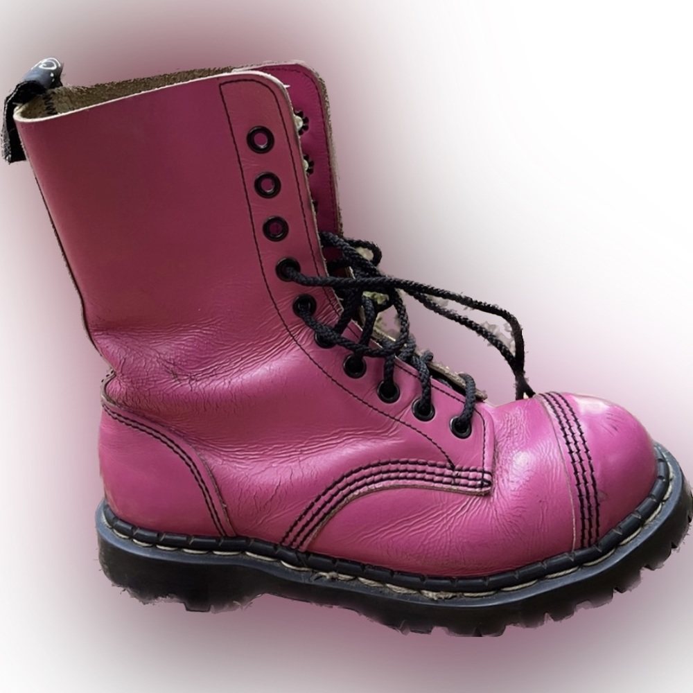 Vintage Gripfast Doc Martens style leather boots